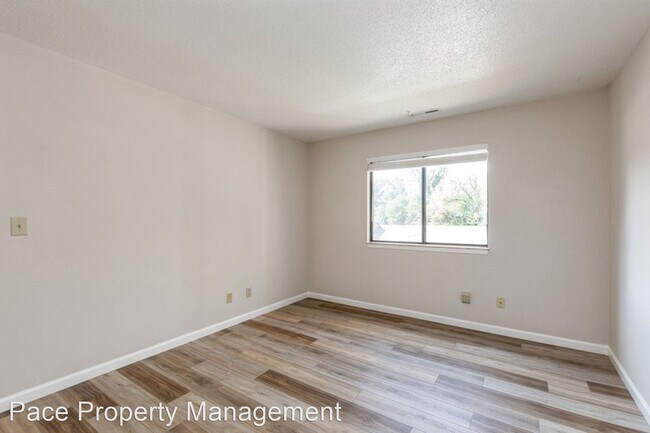 Building Photo - 2 br, 1 bath House - 6627 Preston Terrace ...