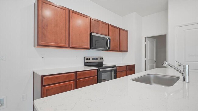 Building Photo - 2942 Lavanda Dr