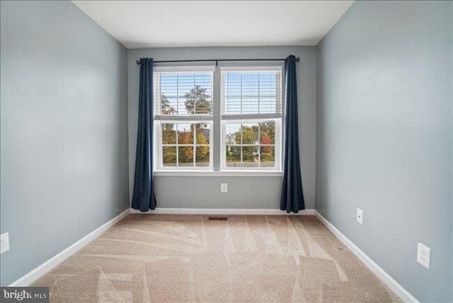 Building Photo - 23123 Azalea Ln