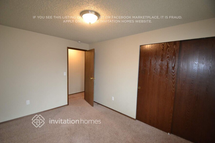 Building Photo - 22043 SE 269th Pl