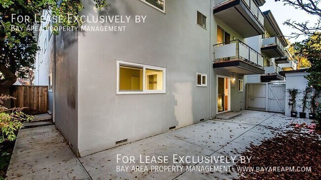 Building Photo - 129 Lorton Ave