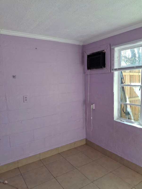 Building Photo - 4730 68th Ln N