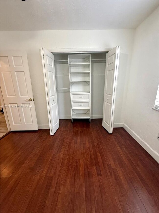 Building Photo - 16665 SW 93rd Ct