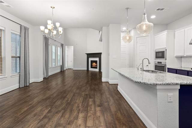 Building Photo - 1817 Oak Trail Dr