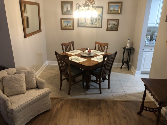 Formal dining area open to LV - 3565 Sable Palm Ln