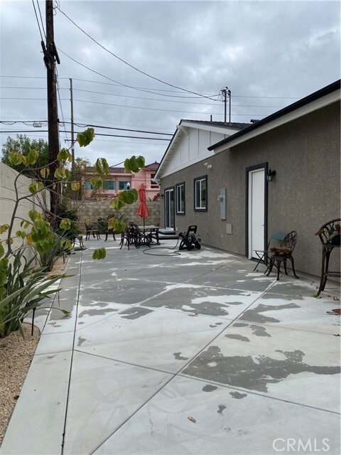 Building Photo - 14992 Stengal St