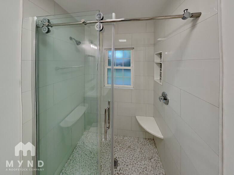 Building Photo - 1416 Whilden Pl