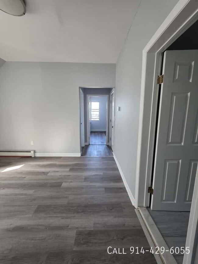 Building Photo - 104 Buena Vista Ave