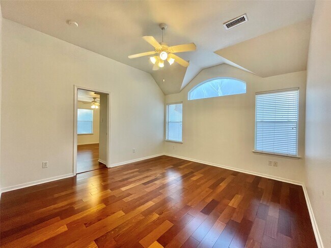 Building Photo - 11 Dalea Pl