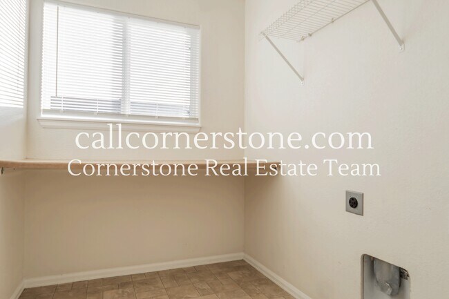 Building Photo - 7975 Superior Hill Pl