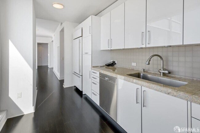 Building Photo - 188 Minna St