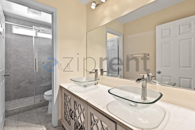 Building Photo - 1494 Cilento Ct