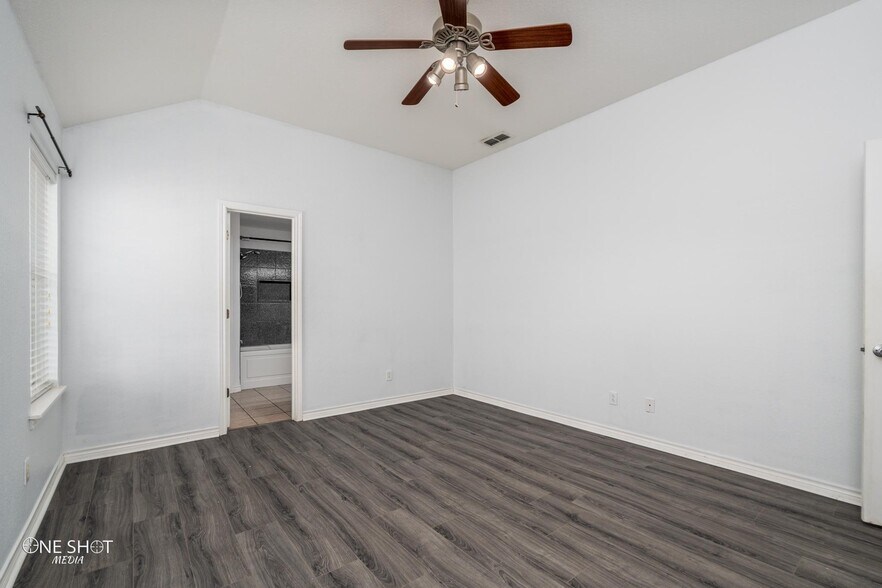 Building Photo - 1410 Tulane Dr