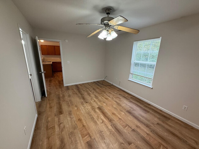 Building Photo - 4114 Hidden Creek Ct