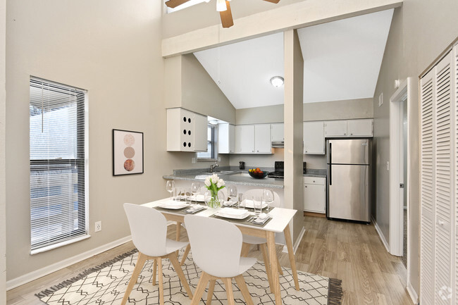 Dining & Kitchen Area - Cedar Ridge Apartments & Townhomes