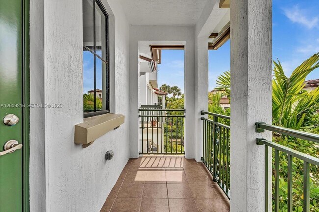 Building Photo - 11541 SW 15th Ave
