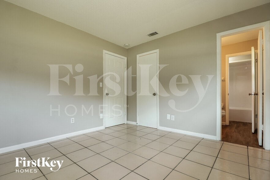 Building Photo - 315 Miami Ave