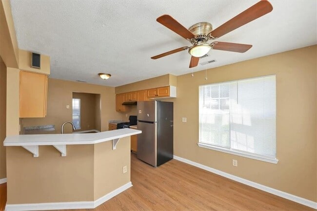 Building Photo - 1260 Crestridge Ln
