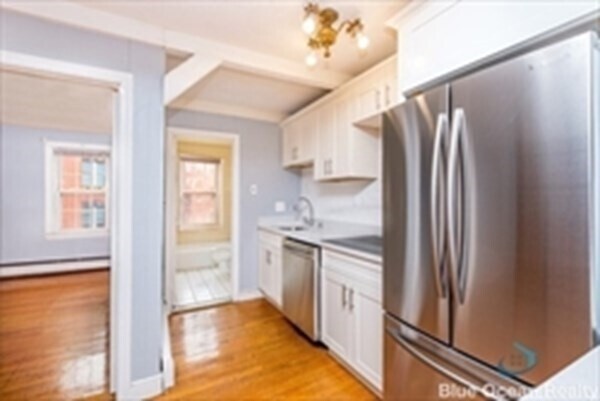 Building Photo - 4 Wigglesworth St