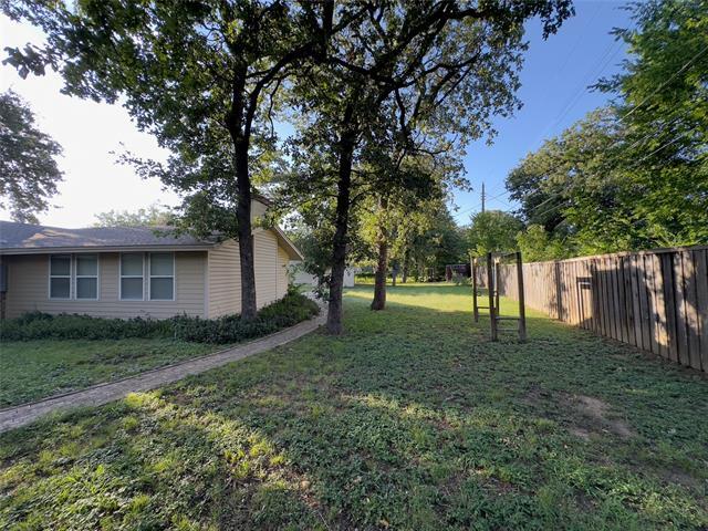 Building Photo - 2614 W Newton Cir