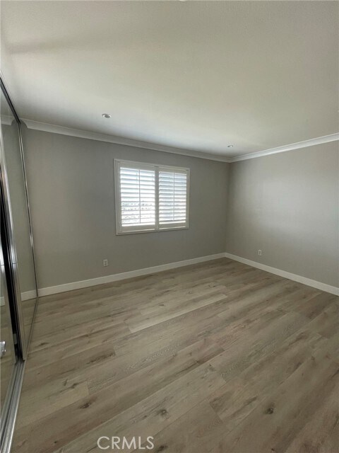 Building Photo - 765 Featherwood Dr