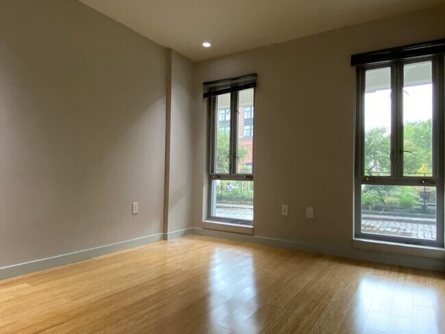 Building Photo - 691 Massachusetts Ave