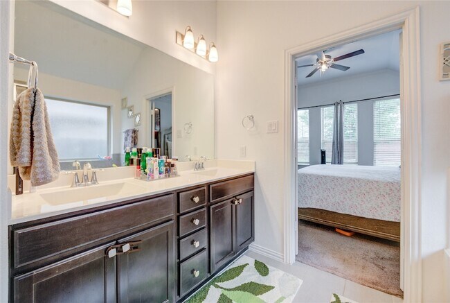 Building Photo - 13026 Sheildaig St