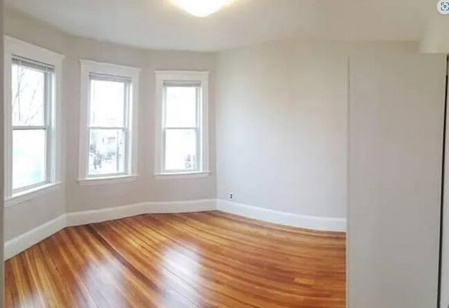 Building Photo - 4.0 bedroom in Cambridge Massachusetts 02139
