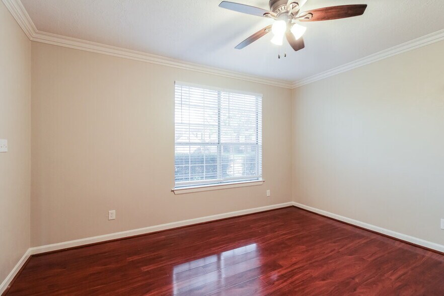 Building Photo - 13706 Midfield Glen Ct
