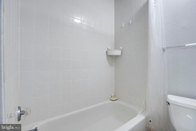 Building Photo - 12154 Penderview Terrace