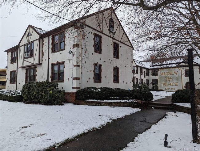 Building Photo - 341 Alden Ave