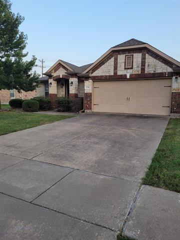 Building Photo - 2780 Sunlight Dr