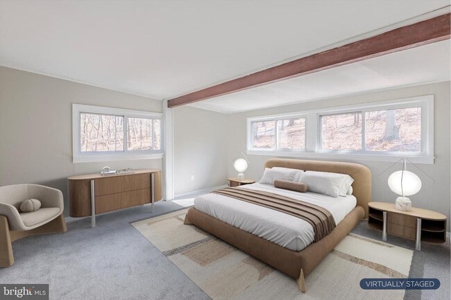 Building Photo - 422 Spackmans Ln