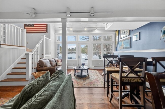 Building Photo - 27 Lower Dam Way