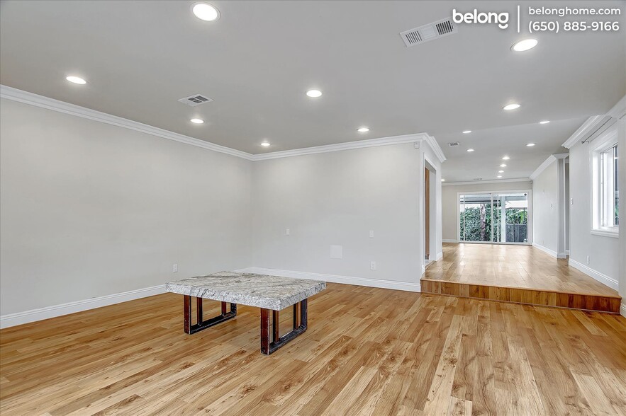 Building Photo - 7947 Atoll Ave