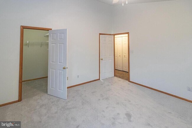 Building Photo - 133 Chalkboard Ct