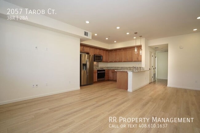 Building Photo - 2057 Tarob Ct