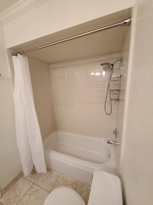 Building Photo - 21228 Gary Dr
