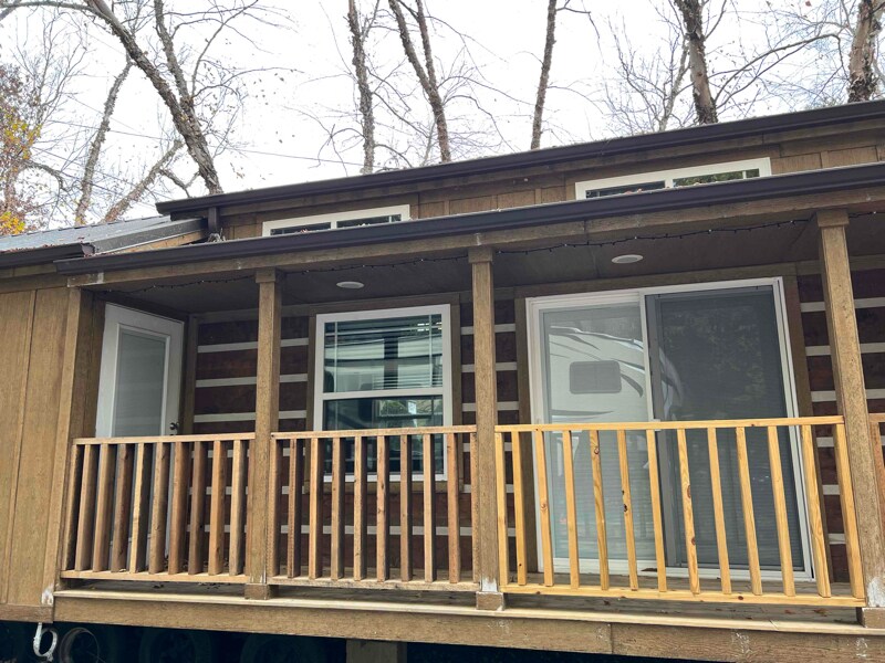 Building Photo - 496 Pearl Ln