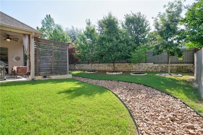 Building Photo - 12407 Altamira St