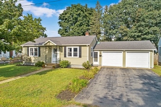 Building Photo - 10 Davignon St