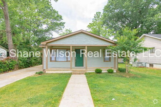 Building Photo - "Charming 2-Bed Retreat in Chattanooga – C...