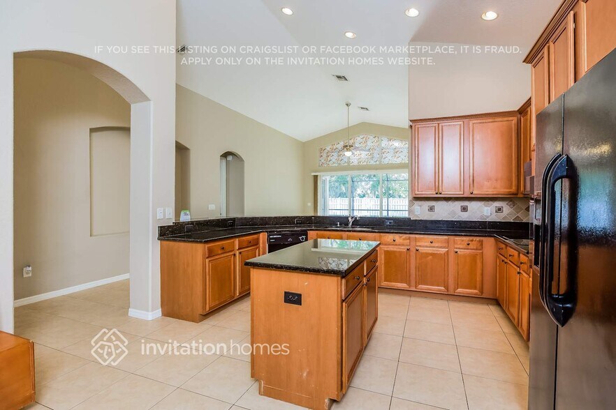 Building Photo - 4311 85th Ave Cir E