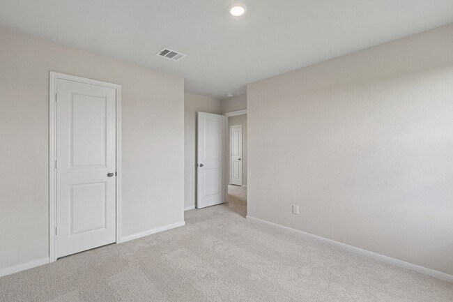 Building Photo - 1515 Jean Mdw Dr
