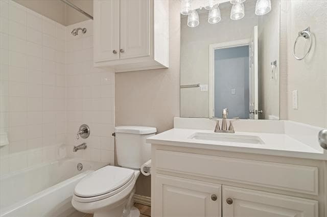 Building Photo - 1870 Dowelling Dr