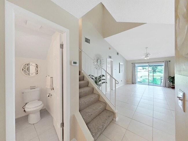 Building Photo - 3121 Beecher Dr E