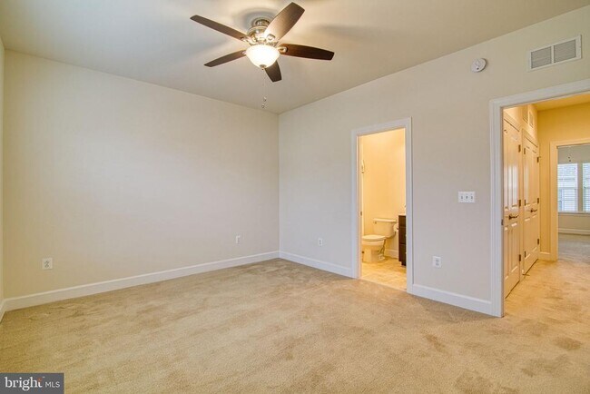 Building Photo - 6034 Camerons Ferry Dr