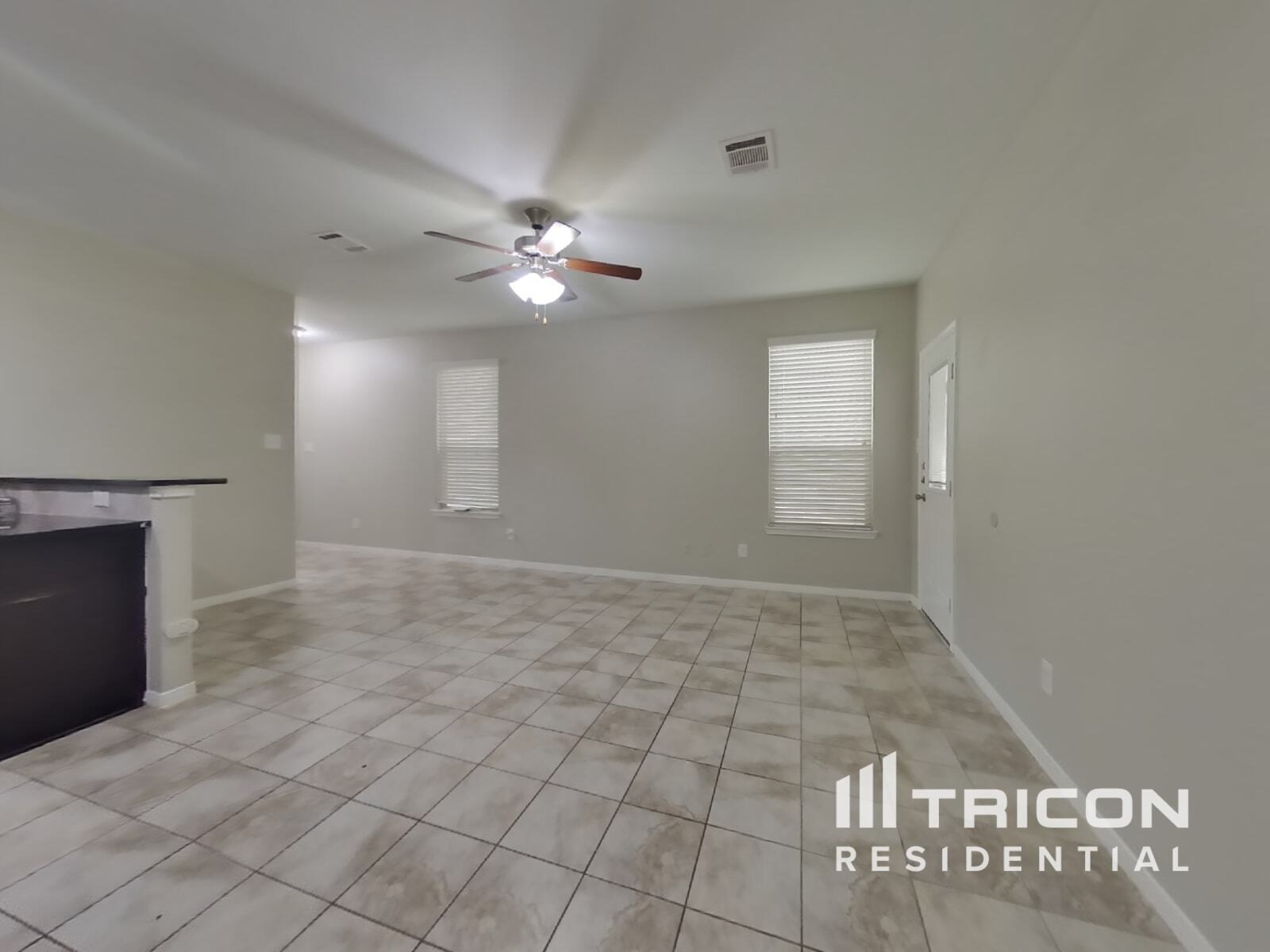 Building Photo - 8038 Villa Lago Ln