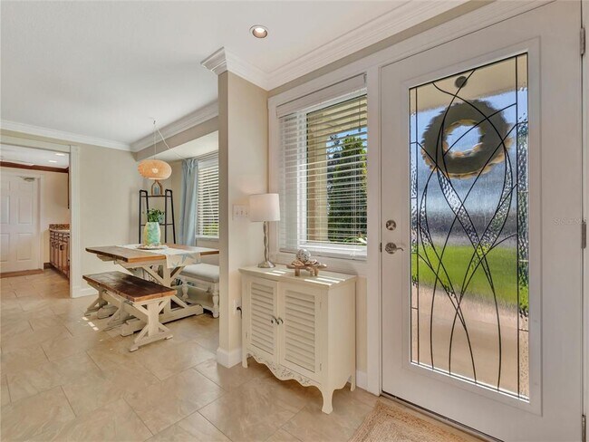 Building Photo - 10432 Sandpiper Rd W