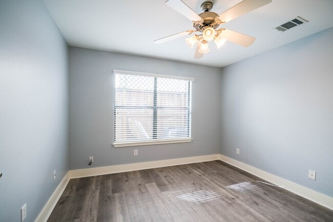 Building Photo - 3702 Omeara Dr